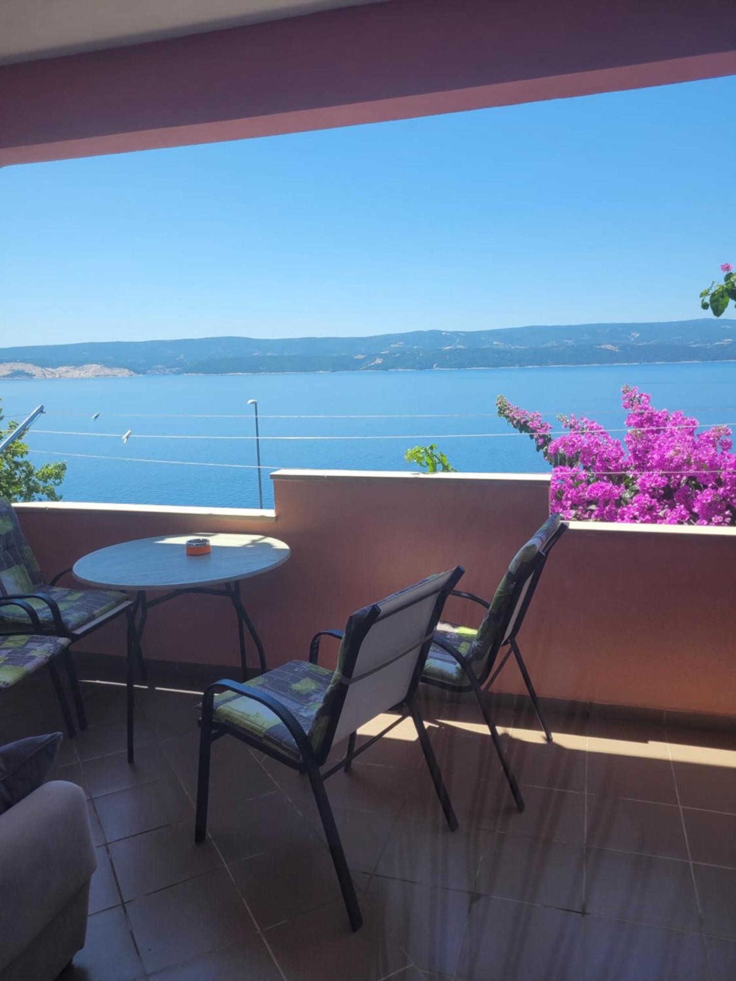 Apartments Coko Omis Phòng bức ảnh
