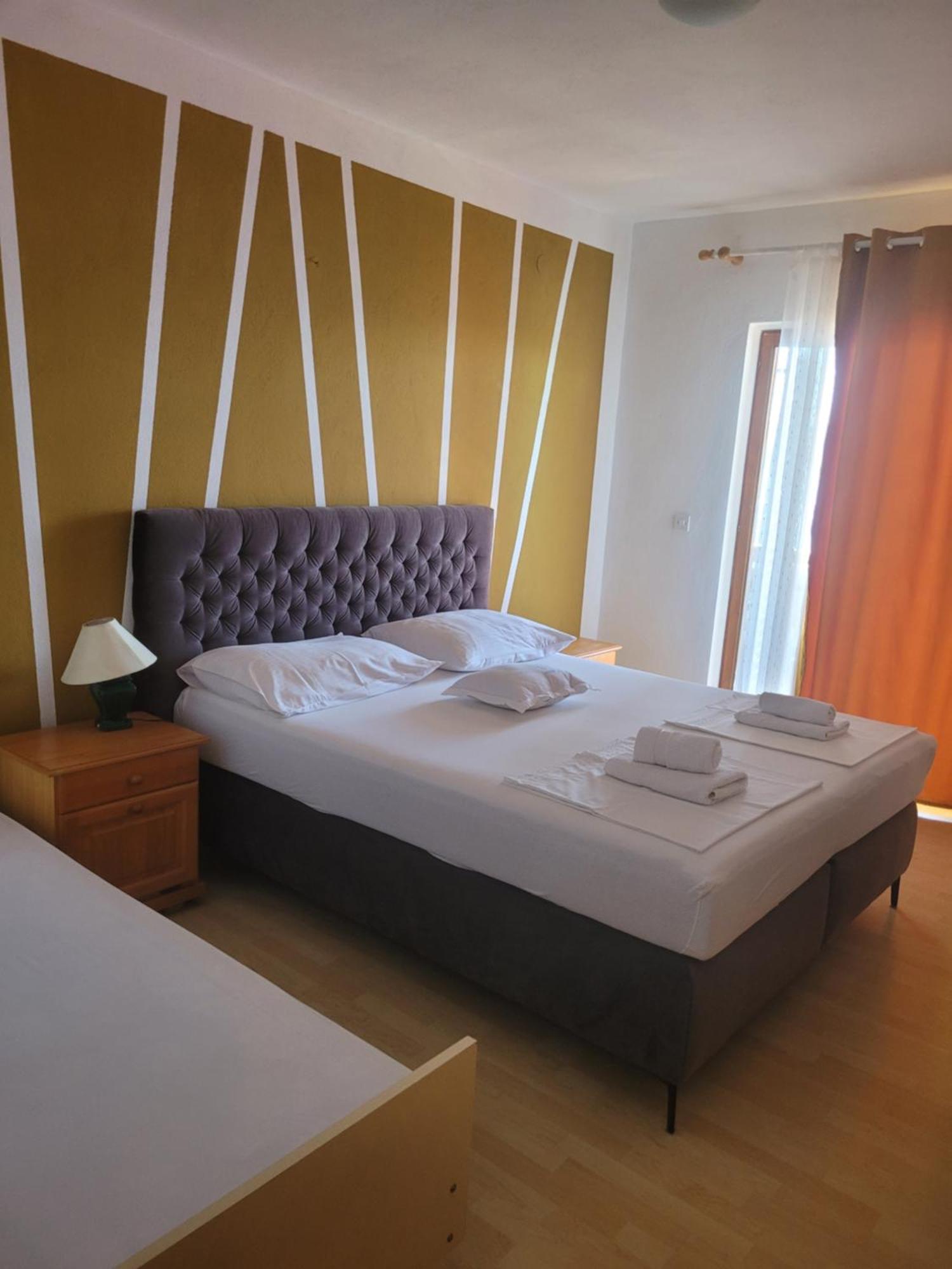 Apartments Coko Omis Phòng bức ảnh