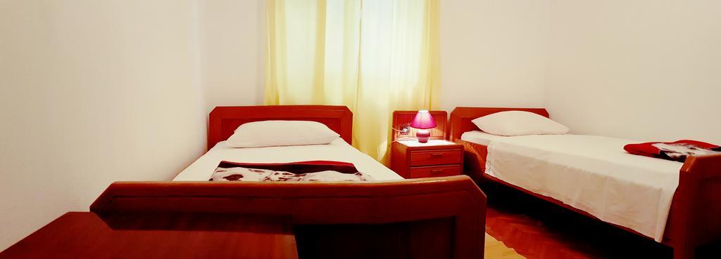 Apartments Coko Omis Ngoại thất bức ảnh