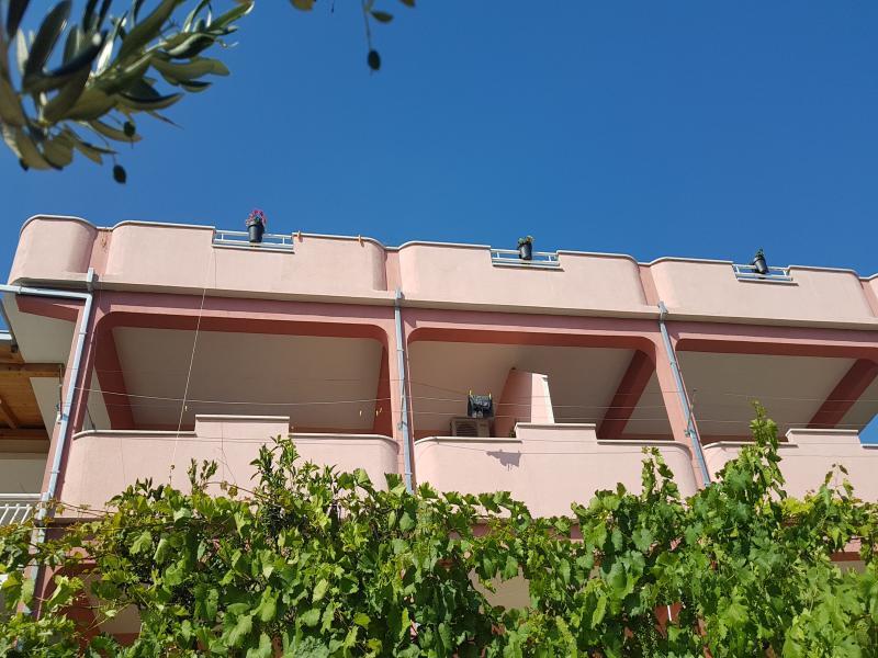 Apartments Coko Omis Ngoại thất bức ảnh