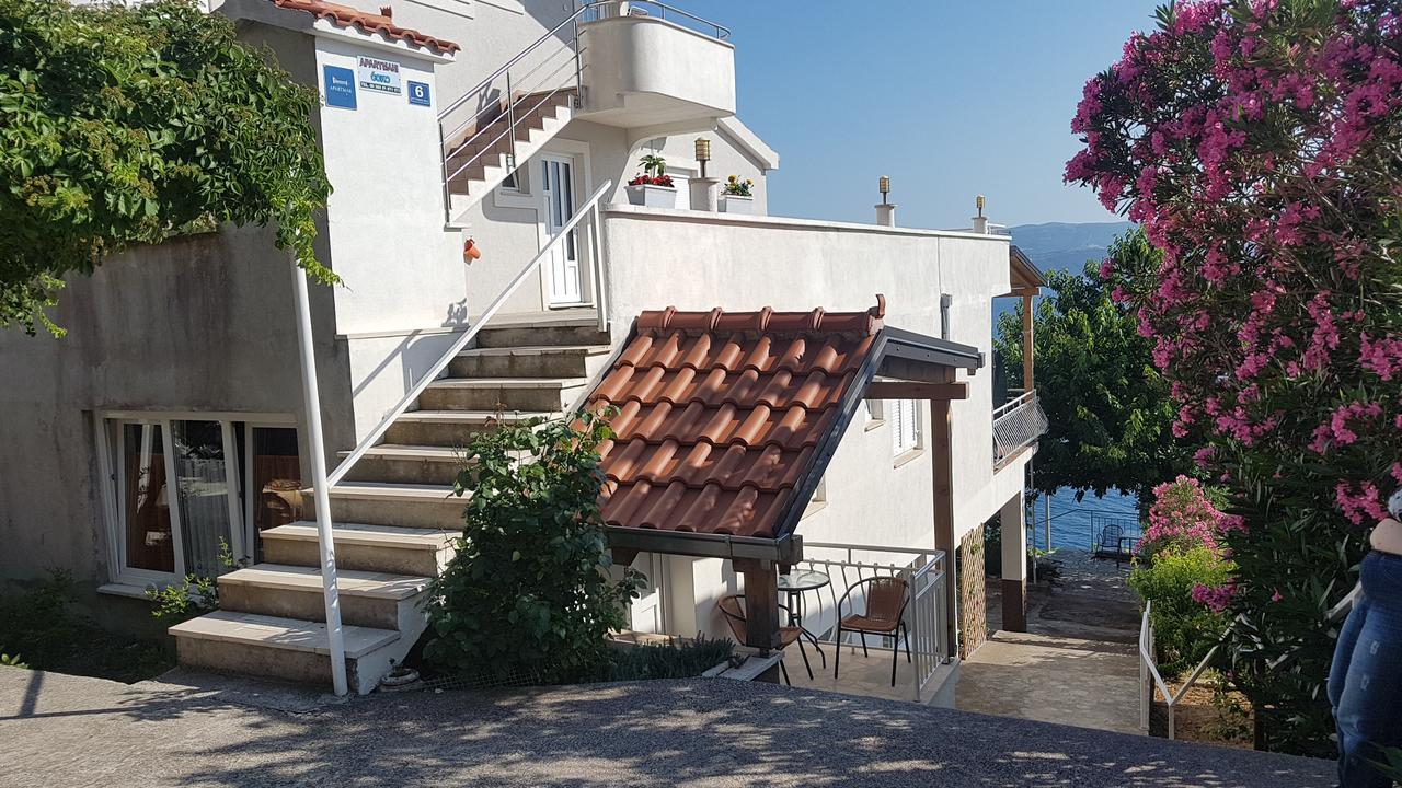 Apartments Coko Omis Ngoại thất bức ảnh