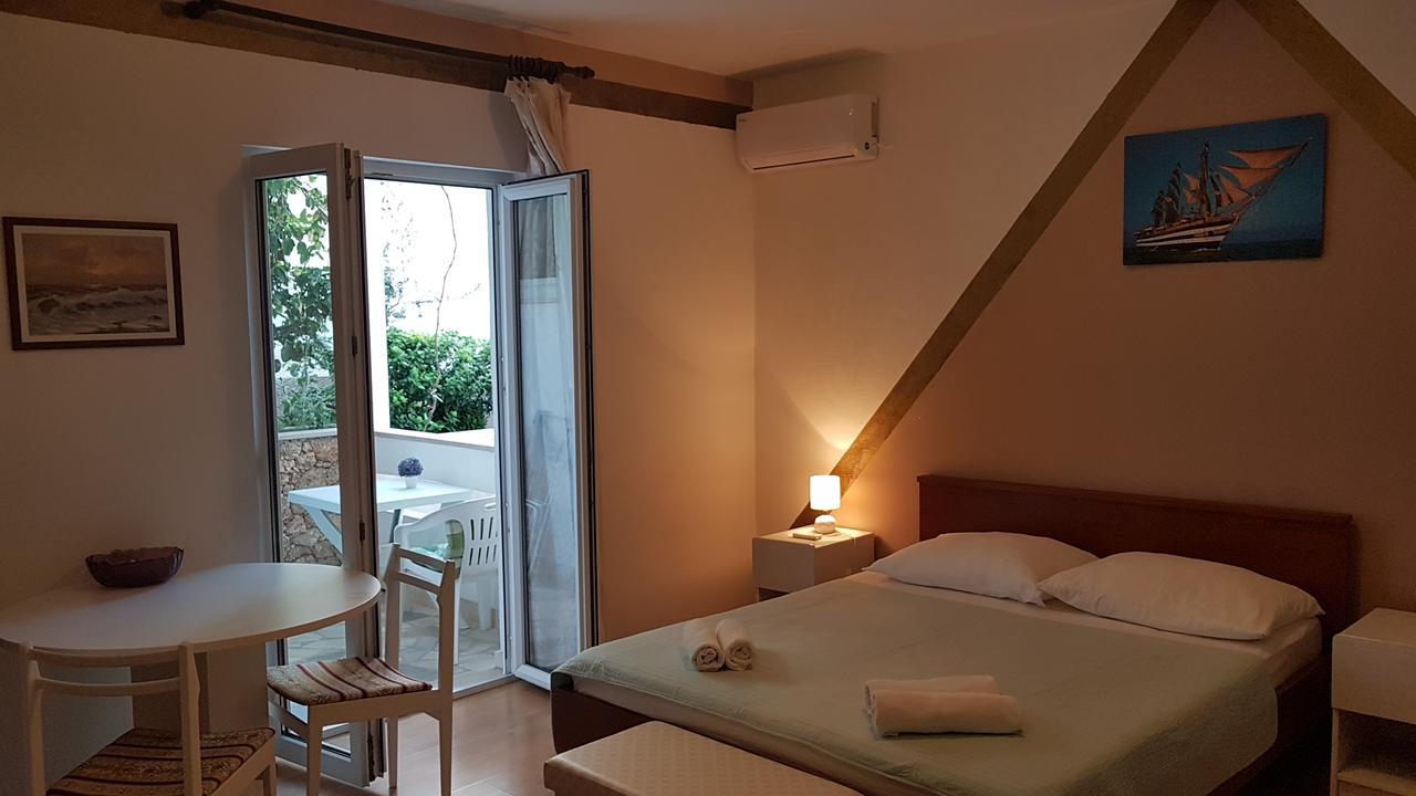 Apartments Coko Omis Ngoại thất bức ảnh