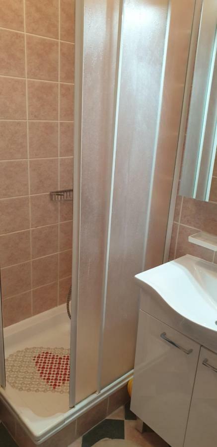 Apartments Coko Omis Ngoại thất bức ảnh